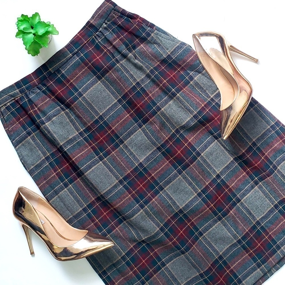 Vintage Gray Red Blue Wool Plaid Tartan Midi Skirt Size Small